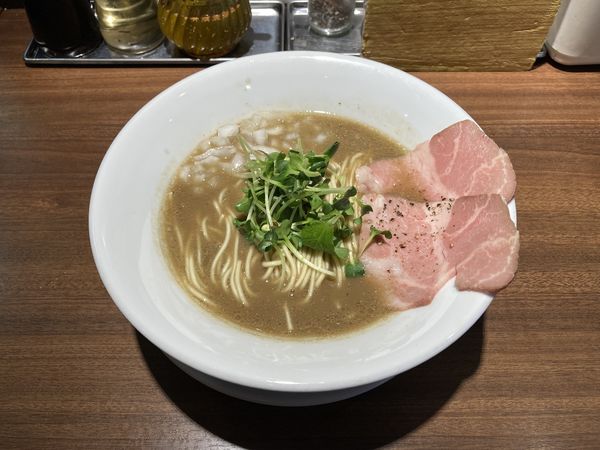 「濃厚烏賊煮干中華そば」@麺屋 ねむ瑠の写真