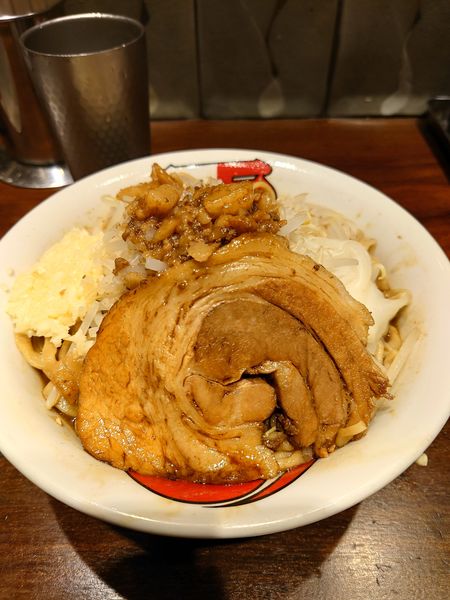 「雷そば特大 ニンニク」@ラーメン 雷 東京本丸店の写真