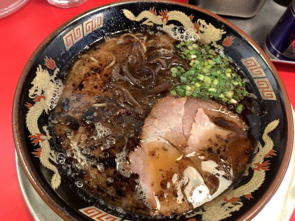 「黒ラーメン700円」@博多ラーメン ガツン 両国店の写真