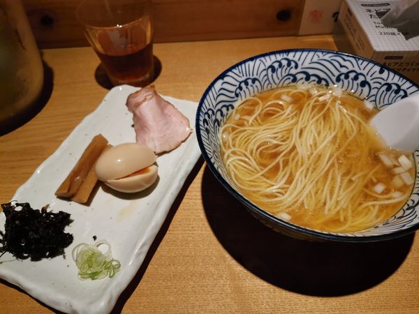 「氷見産煮干ラーメン」@貪瞋癡の写真