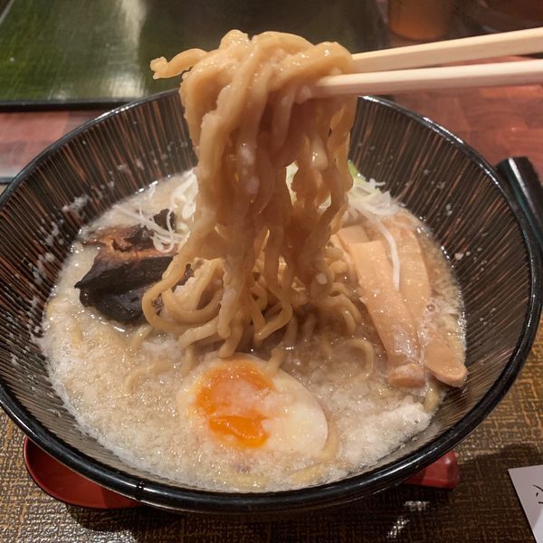 「裏慶次ラーメン」@麺匠 慶次 OAP店の写真