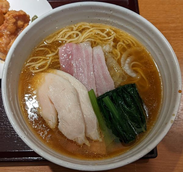 「醤油麺「健一」 850円」@麺や 一途 導 豊洲店の写真