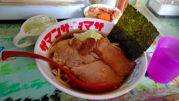 「朝ラー醤油５００円&卵かけ１００円玉葱５０円」@ハイデン.コッコFACTORYサマンサ・タマサの写真