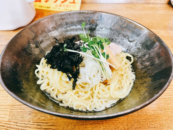 「背脂煮干しまぜSOBA」@㐂九家の写真