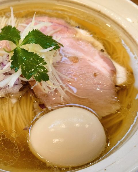 「白醤油味玉中華 大盛 1100円」@中華そば 心の写真