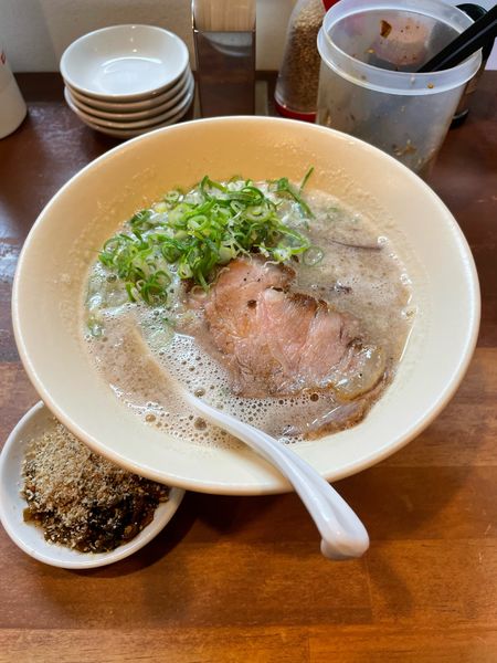 「博多豚骨らーめん」@幸心堂の写真