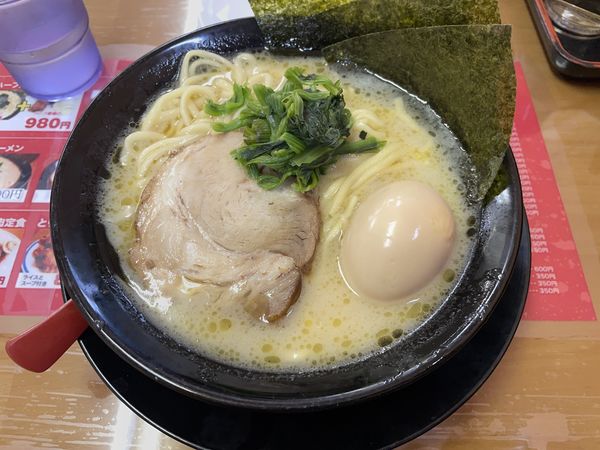 「塩ラーメン＆味玉」@ライスとらーめん立川家 いせさき店の写真