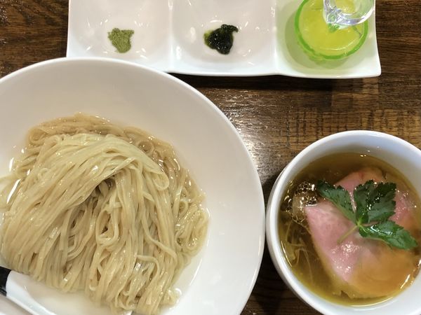 「鷄と水　塩　鰹昆布水つけ麺　1100円」@麺.SUZUKiの写真