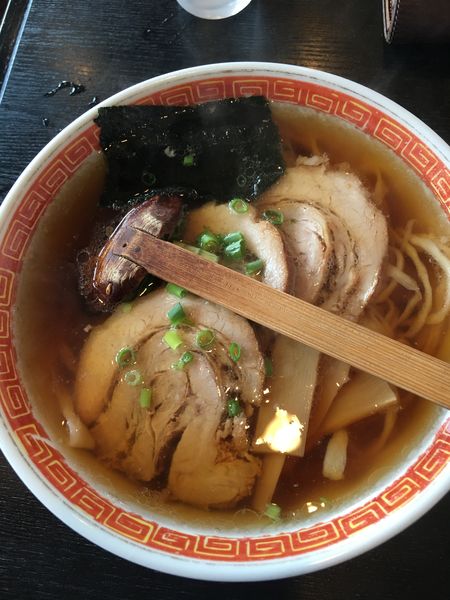 「チャーシューメン　840円」@寿司 手延べラーメン 大金の写真
