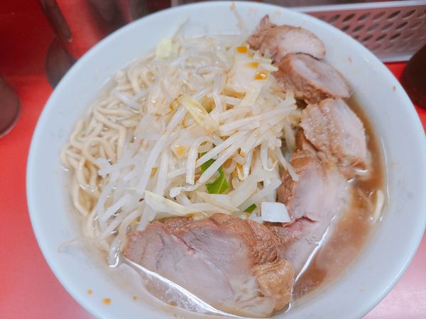 「小豚」@ラーメン二郎 上野毛店の写真