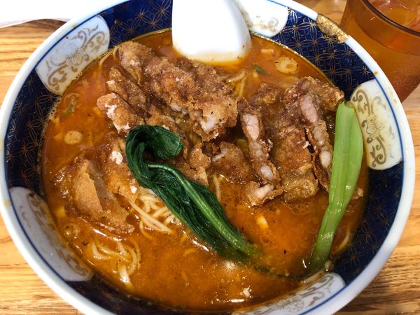 「排骨だんだんめん大辛1100」@支那麺 はしご 赤坂店の写真