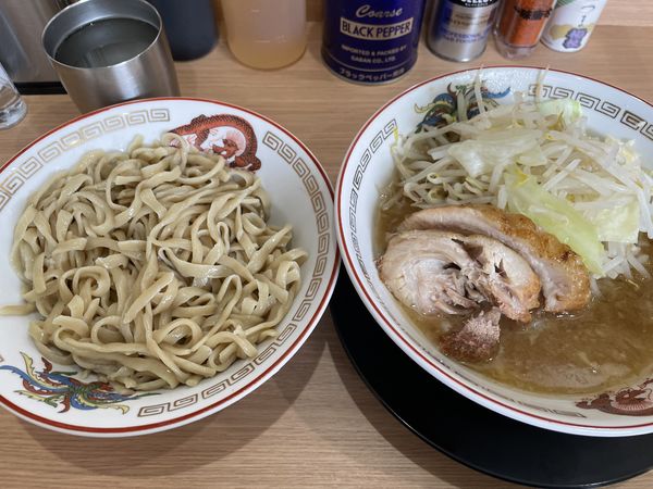 「小つけ麺930円」@ラーメン豚山 金沢文庫店の写真