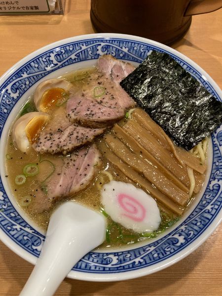 「特製中華そば」@中華そば 青葉 エキア志木店の写真