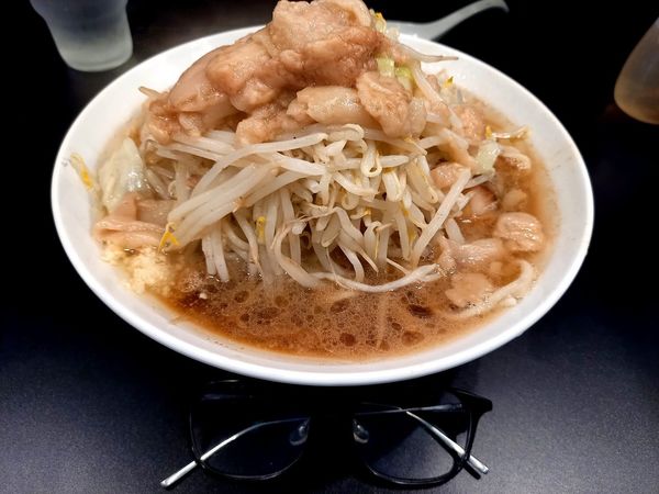 「小ラーメン(にんにく少し、野菜、あぶら)」@豚風。の写真