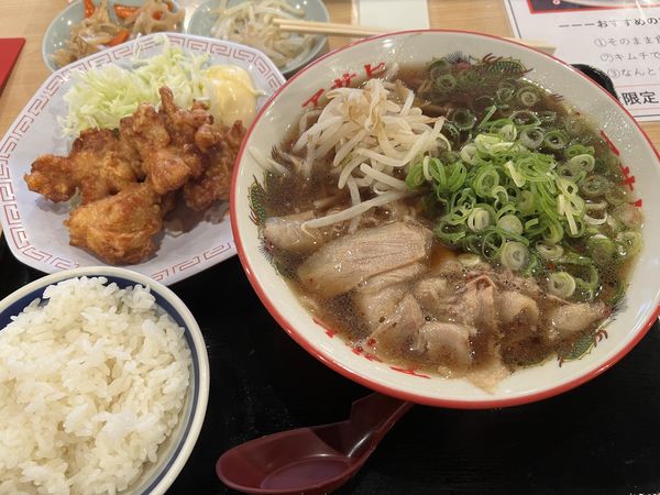 「唐揚げ定食920円（税込み1012円）」@ラーメン酒場 アサヒ製麺の写真