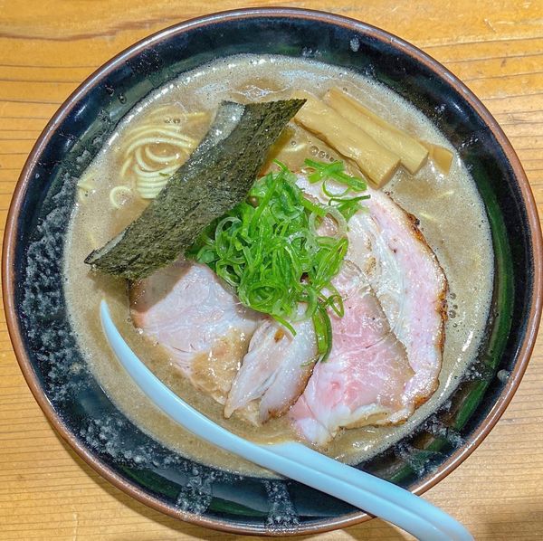 「濃厚チャーシュー中華蕎麦 並 ¥1,400」@中華蕎麦 ひら井の写真