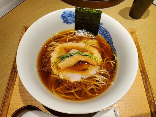 「醤油らぁ麺」@NIPPON RAMEN 凛 TOKYOの写真