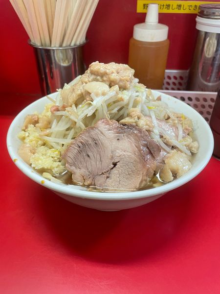 「小　バリカタ大蒜野菜脂」@ラーメン二郎 上野毛店の写真