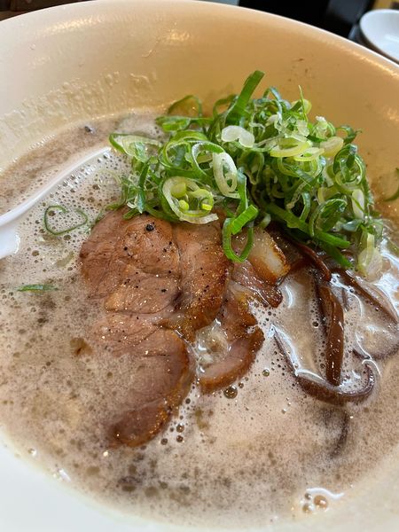 「博多豚骨らーめん」@幸心堂の写真