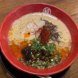 辛々ラーメン（バリカタ）710円