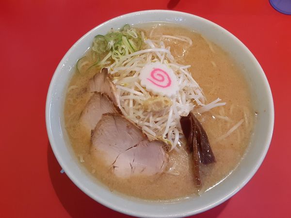 「味噌ラーメン　大盛り」@本格中華そば ロイヤルの写真