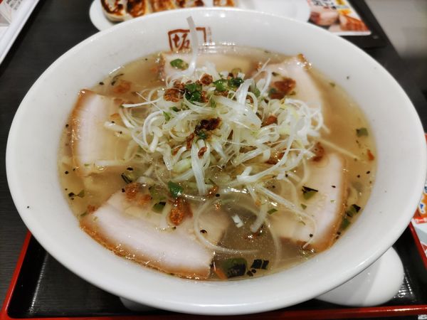 「青唐ねぎ塩ラーメン」@喜多方ラーメン 坂内 内幸町ガード下店の写真