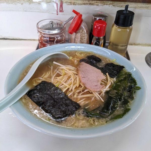 「ネギラーメン 880円」@とんとんラーメン 川口店の写真