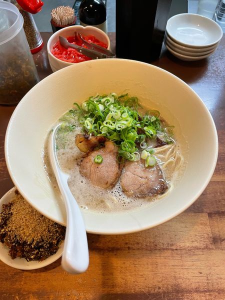 「博多豚骨らーめん」@幸心堂の写真