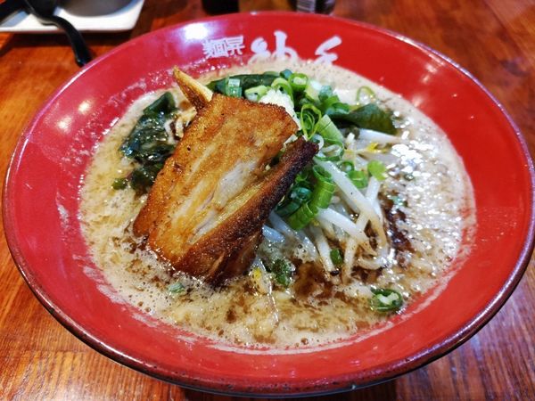 「濃厚味噌ラーメン・黄」@麺昇 神の手の写真