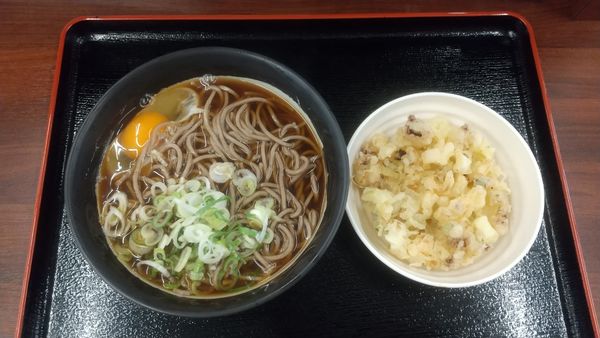 「月見そば360円、ねぎげそ天180円」@みさわの写真