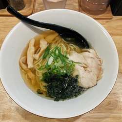 煮干しらーめん潮