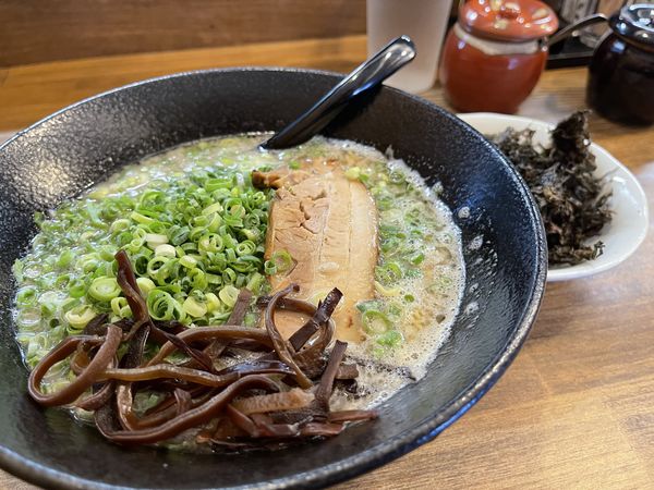 「九州とんこつ岩のり＋青ネギ」@どんきさろくの写真