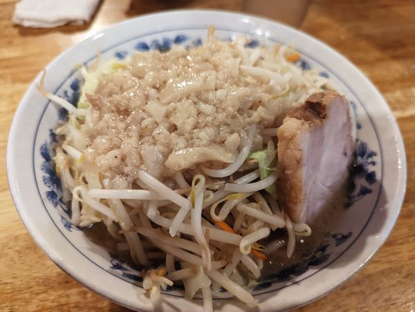 「小豚　ニンニク無しアブラマシマシ」@飯田橋大勝軒の写真