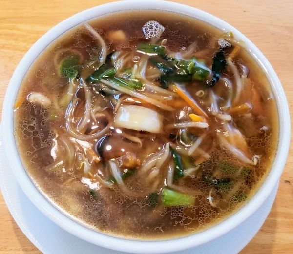 「チャンポン ６５０円＋サービススペアリブ」@中華料理 一番の写真