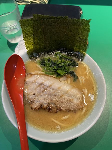 「ラーメン750円」@家系ラーメン 加藤商店の写真