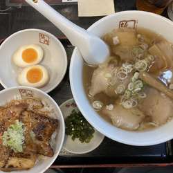 炙り焼豚ごはんセット(喜多方ラーメン)+青唐