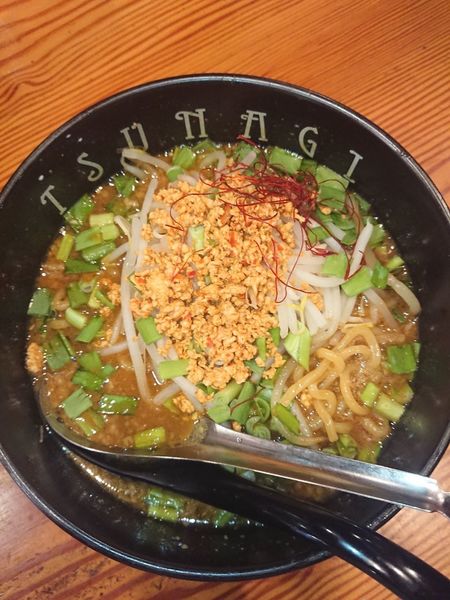 「味噌カレーラーメン 930円 ＋ ニラ 150円」@らぁ麺屋 つなぎの写真