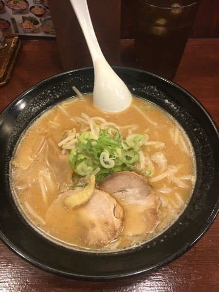 「濃厚味噌ラーメン」@威風 川崎店の写真