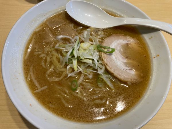 「白味噌らーめん　680円」@伝丸 新百合ケ丘店の写真