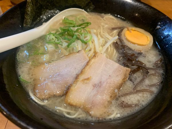 「特らーめん」@らーめん 頭の写真