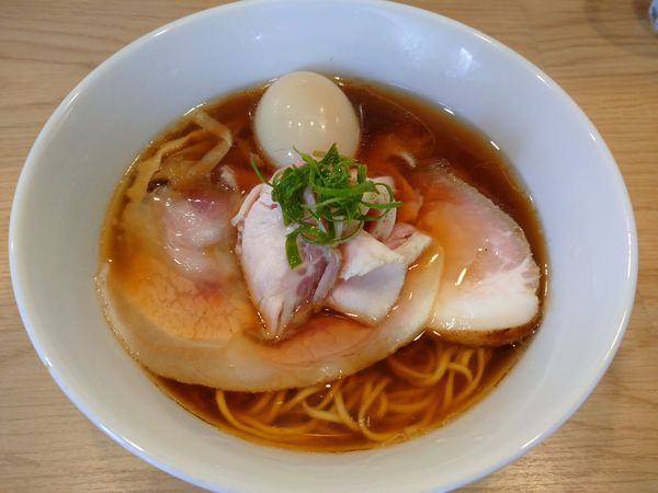 「特製醤油（1,200円）＋ローストポークご飯（450円）」@らーめんMAIKAGURAの写真