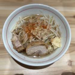 小ラーメン極太麺150g（にんにく少な目あぶらあり)870円