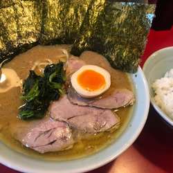 ラーメン三七十盛り