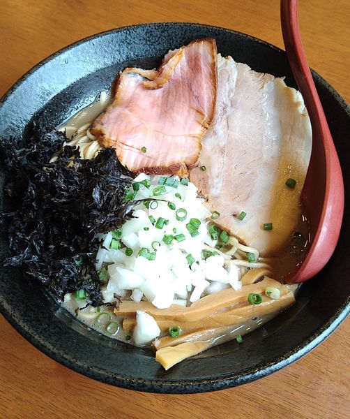 「濃厚煮干しそば」@麺屋 照の坊の写真