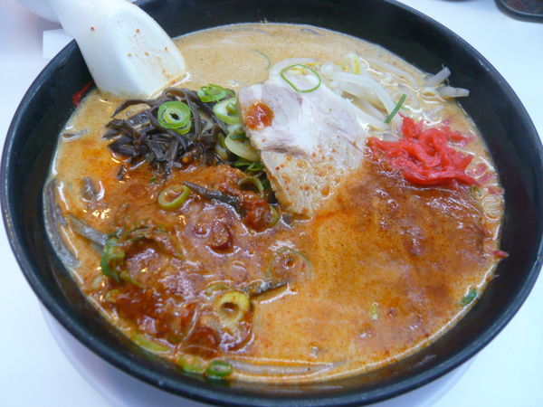 「辛みそ（辛ダブル）」@博多天神 新橋2号店の写真