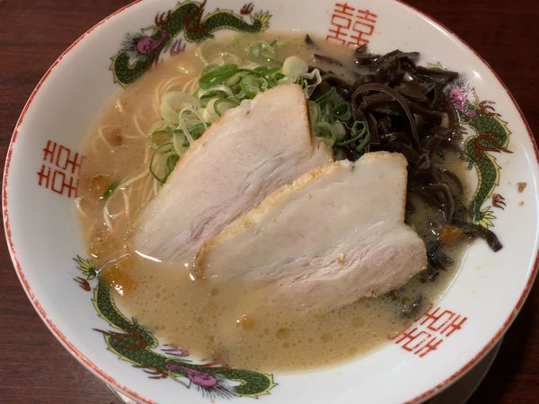 「とんこつ久留米ラーメン（+きくらげ）」@久留米ラーメン 福ヤ 南越谷店の写真