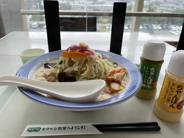 「野菜たっぷりちゃんぽん　￥８９０」@リンガーハット イオンモール大高店の写真
