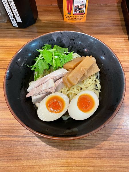 「冷やし中華(750円)期間限定」@横浜家系ラーメン 壱角家 蒲田店の写真