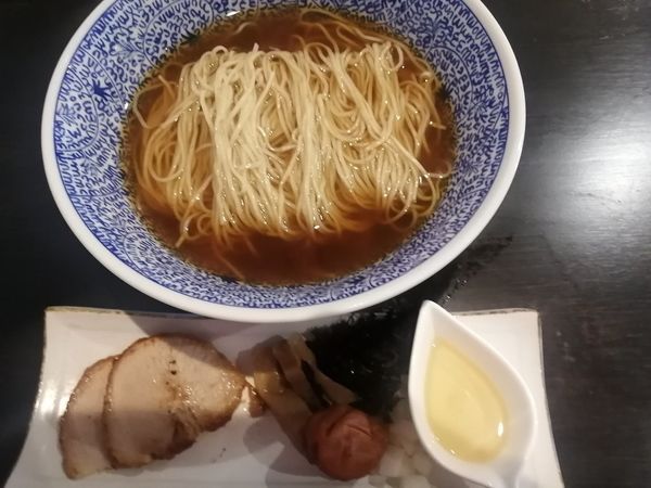 「（時期限定）冷やし煮干のラーメンwith南高梅¥800」@麺＆cafe Coi.Coi.の写真