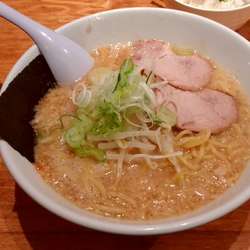 元ラーメン850円